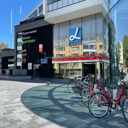 Top-floor 1br & Ac - Metro At Door - 5min To Center Helsinki