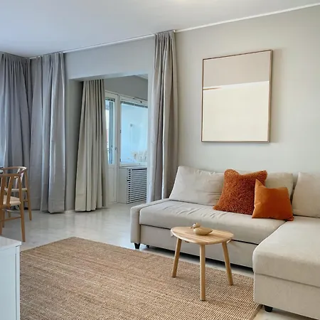 Top-floor 1br & Ac - Metro At Door - 5min To Center