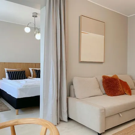 Apartamento Top-floor 1br & Ac - Metro At Door - 5min To Center Helsínquia
